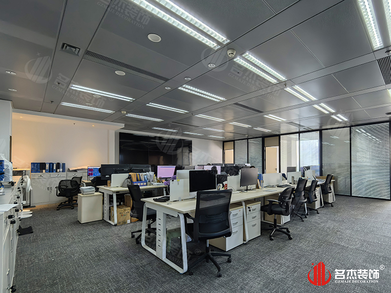 開(kāi)放辦公區(qū)